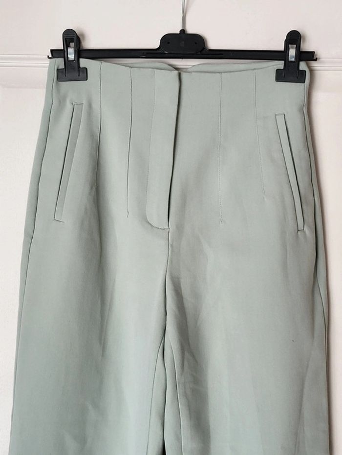 Joli pantalon style tailleur vert d'eau Zara - photo numéro 3