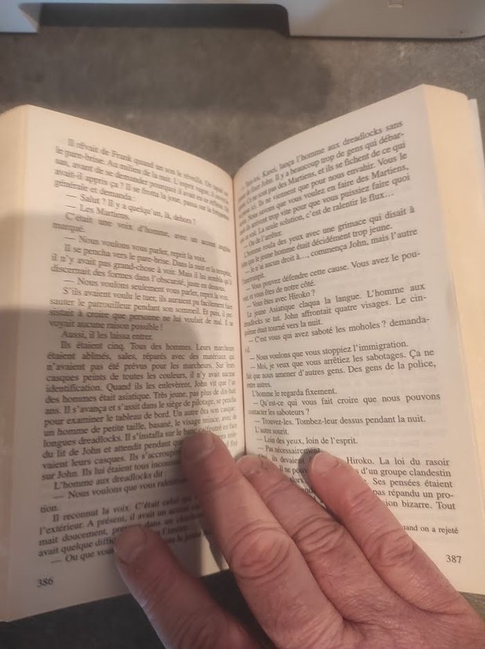 Mars la Rouge Kim Stanley Robinson - Pocket SF 2003 - photo numéro 4