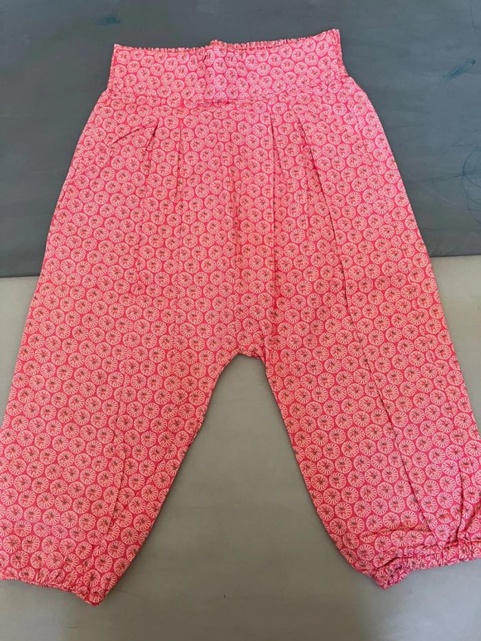 Lot de 4 pantalons printemps /été 24 mois - photo numéro 2