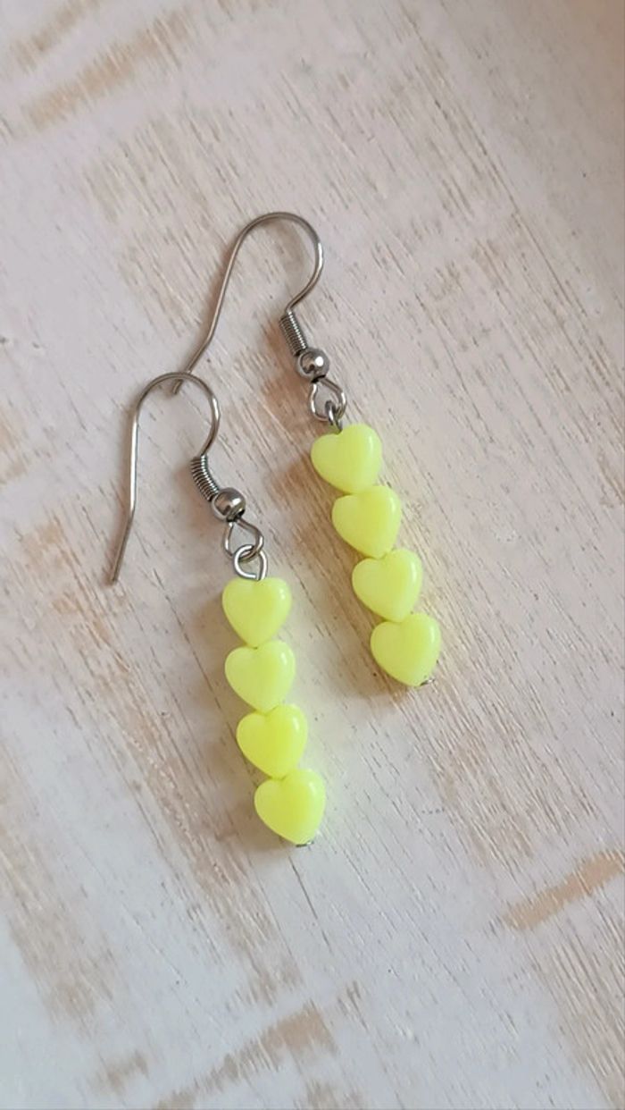Jolies boucles d'oreilles