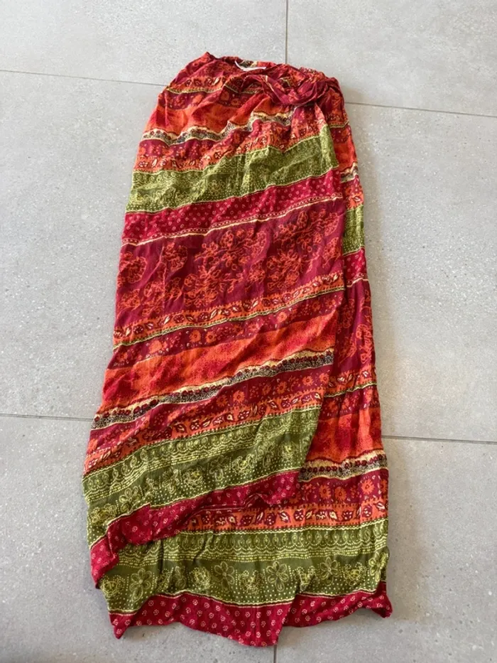 Longue jupe multicolore, très bon état René Derhy x, taille M 100cm de longueur