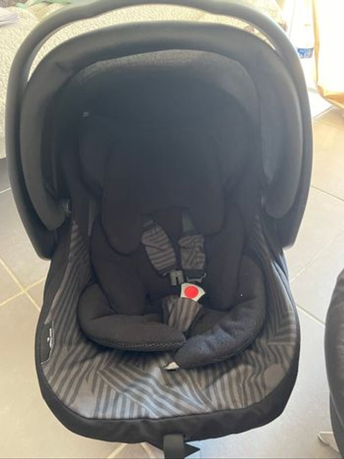 Poussette Trio Peg Perego Book Plus – Très bon état, complète - photo numéro 2