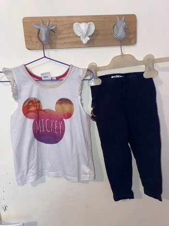Ensemble ou pyjama legging à pompons et t-shirt, 18-24 mois, Mickey Mouse et Mes Petits cailloux.