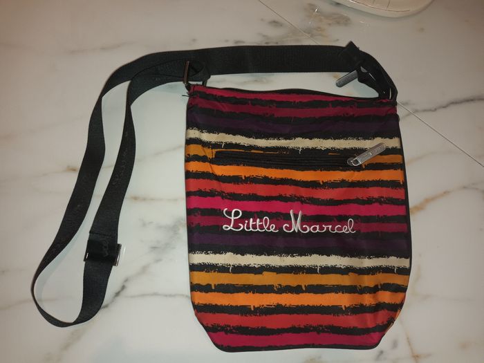 Pochette bandoulière