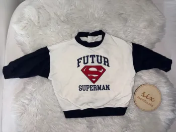 Pull Superman 6 mois
