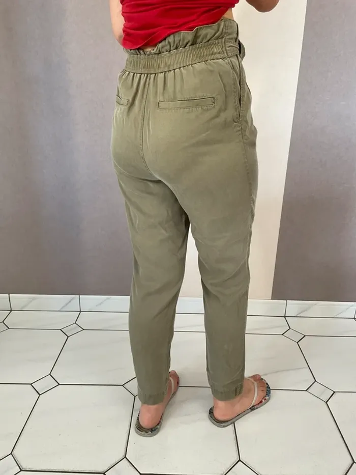 Pantalon kaki fluide - photo numéro 2