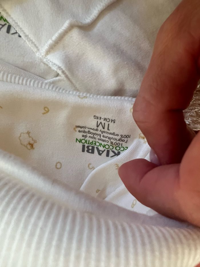 Ensemble body bonnet pantalon 1 mois - photo numéro 2