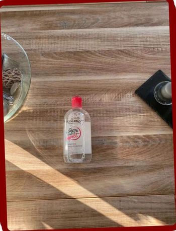 Eau micellaire