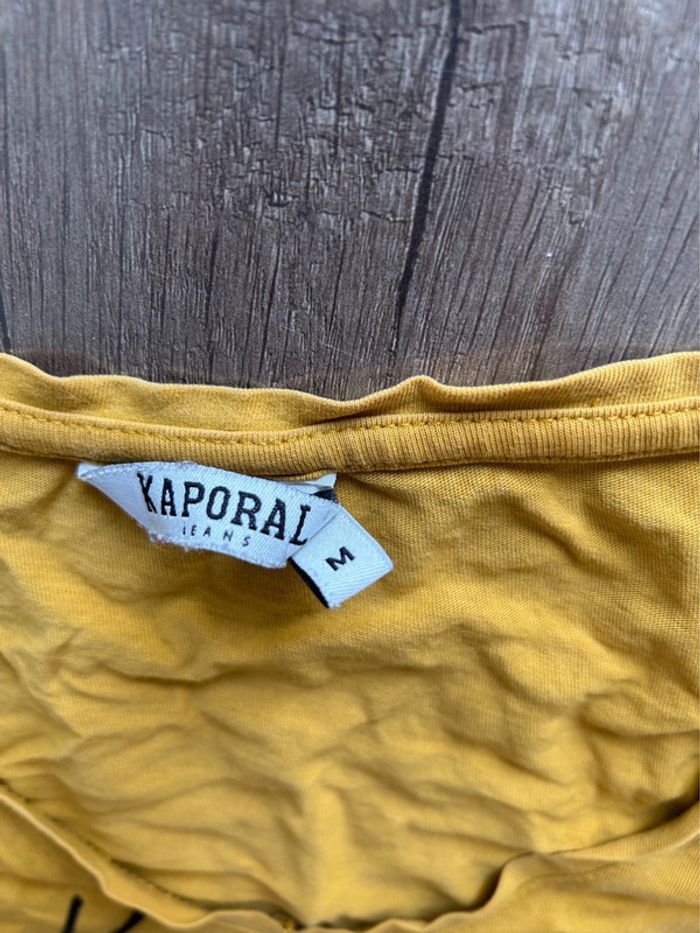 T-shirt col V manches courtes jaune - photo numéro 3