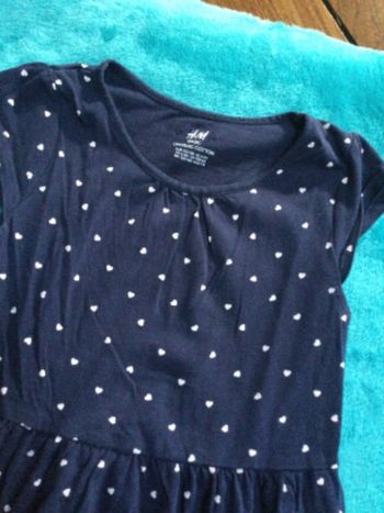 robe h& m 122 / 128  8 ans porte 1 fois comme neuve