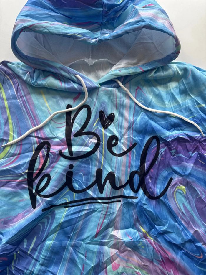 Sweat à capuche coloré Be kind– Taille 4XL - photo numéro 2