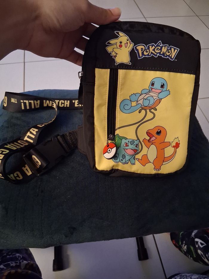 Sacoche pokemon