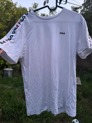T-shirt Fila
