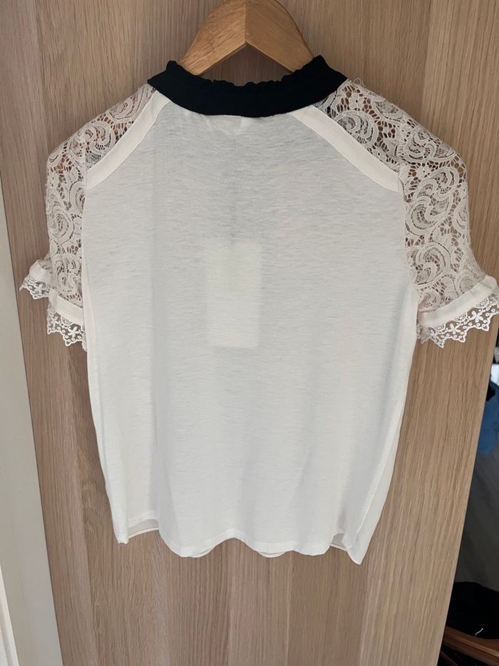 Chemisier blanc et noir Naf Naf taille S neuf - photo numéro 2