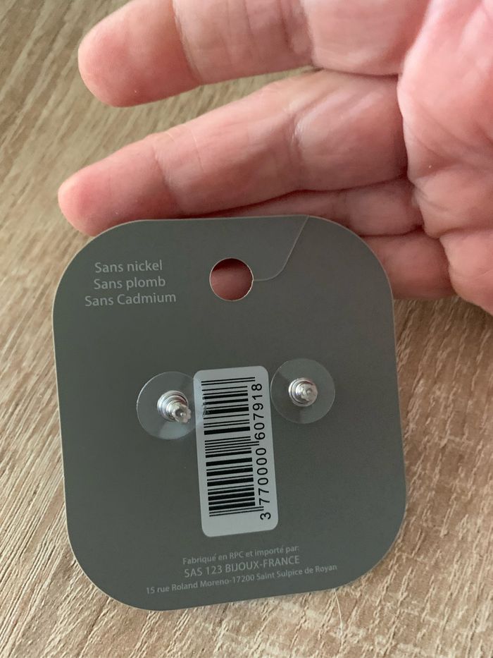 Boucles d’oreilles feuilles - photo numéro 3