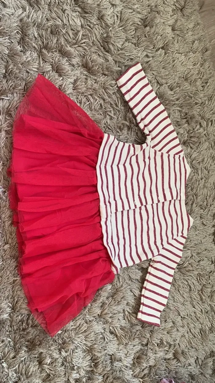 Jolie petite robe tutu petit bateau - photo numéro 3