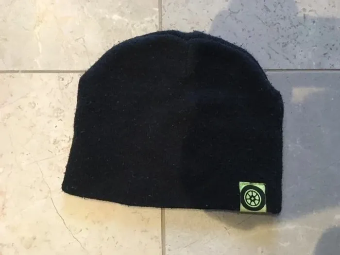 🧢 Bonnet hiver noir 4 ans – 53 cm
