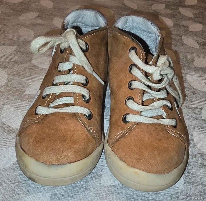 Baskets en cuir garçon t21 - photo numéro 2