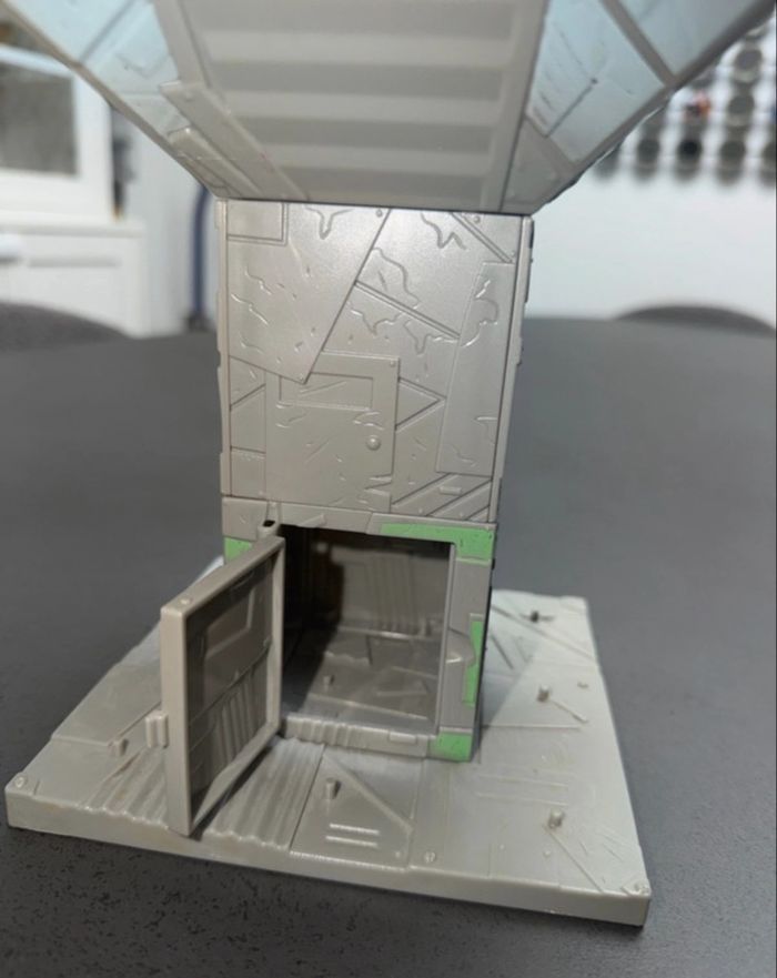 Fort de poche Fortnite 19cm de hauteur - photo numéro 4