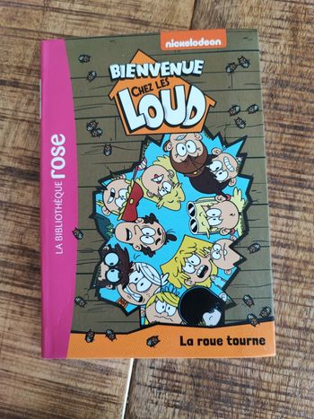 Livre bibliothèque rose bienvenue chez les loud