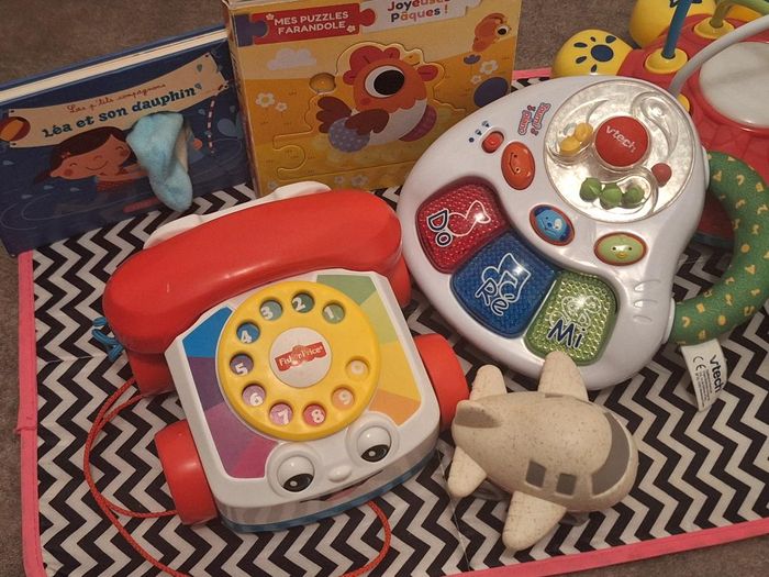 Jouets bébé divers - photo numéro 3