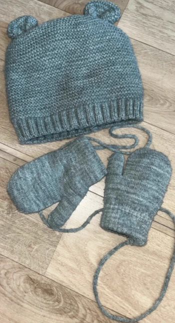 Ensemble bonnet et moufle taille 0-6 mois