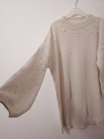 Jolie robe pull perlé