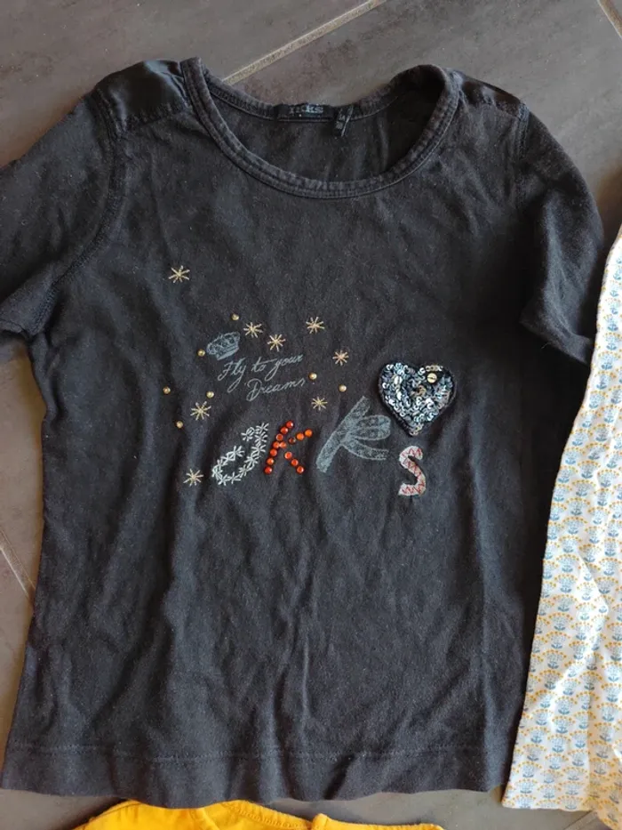 4 hauts 5 ans fille - photo numéro 5