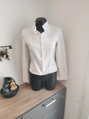 🧥 Veste femme blanche – Taille 40 – Coton majoritaire – Fermeture zippée