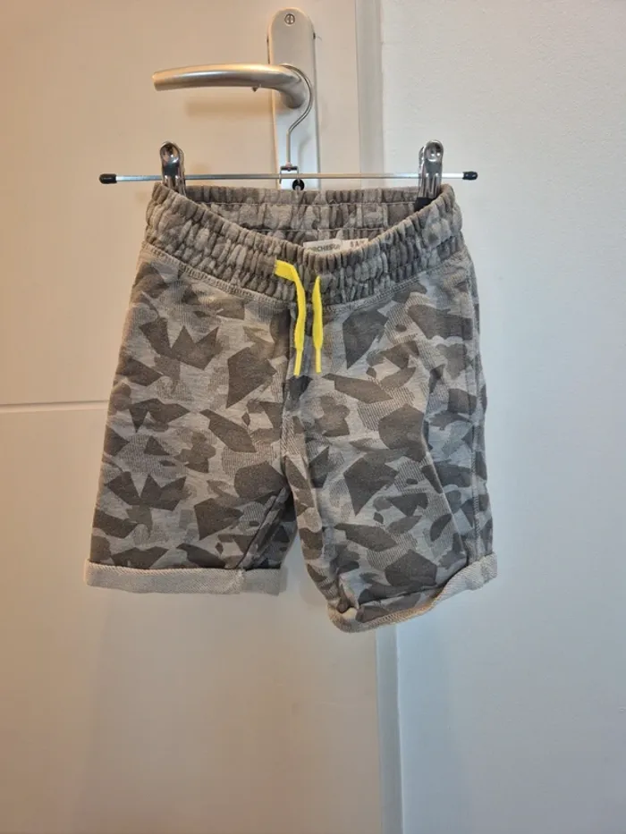 Short léger
