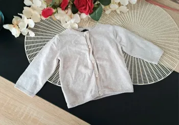 Gilet, taille 9 mois, marque kiabi