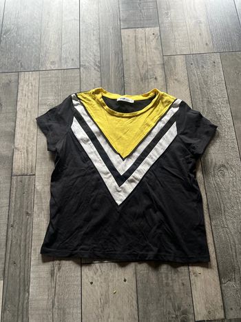 TEE shirt