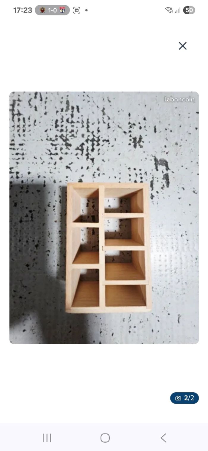Accessoires "salon"  pour compléter la maison de poupée en bois Lidl - photo numéro 2