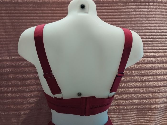 Ensemble sous vêtements décolleté croisé - photo numéro 4