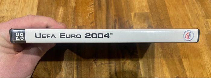 Euro 2004 uefa pc vintage - photo numéro 5