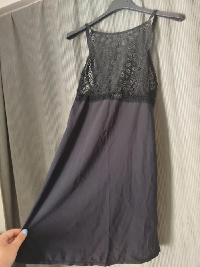 Nuisette légère femme noire