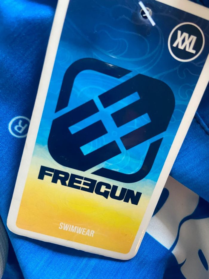 🌼Shirt de bains Freegun🌼 - photo numéro 6