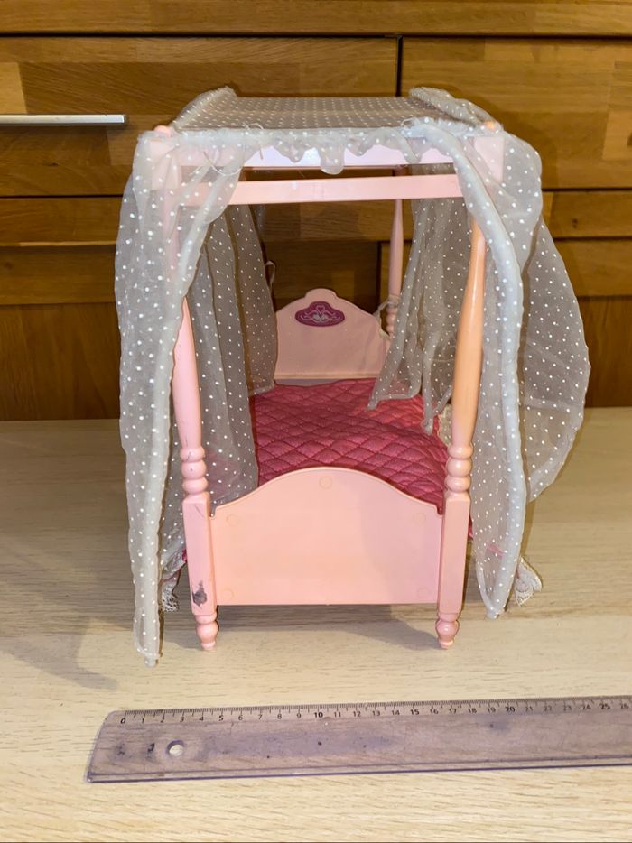 Barbie Mattel poupée lit baldaquin vintage dream glow bed 1985 - photo numéro 2