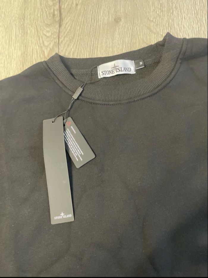 Pull Stone Island noir - photo numéro 3