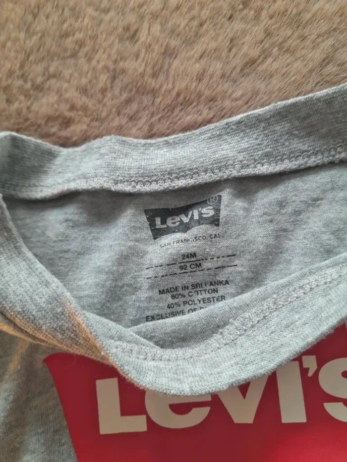 T-shirt manche longue - Marque Levi's - Taille 24 mois - photo numéro 3
