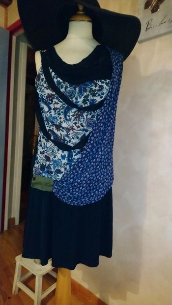 Superbe robe très originale La mode est à vous taille 36