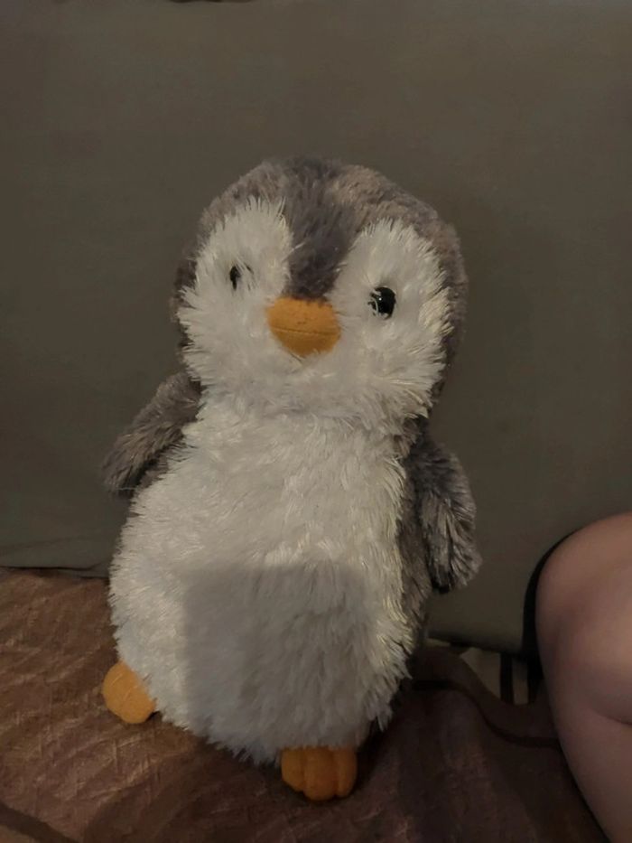 Peluche pingouin Aurora destination nation