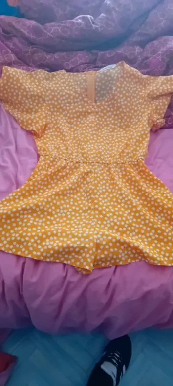 Très joli combi short jaune moutarde shein 12 ans