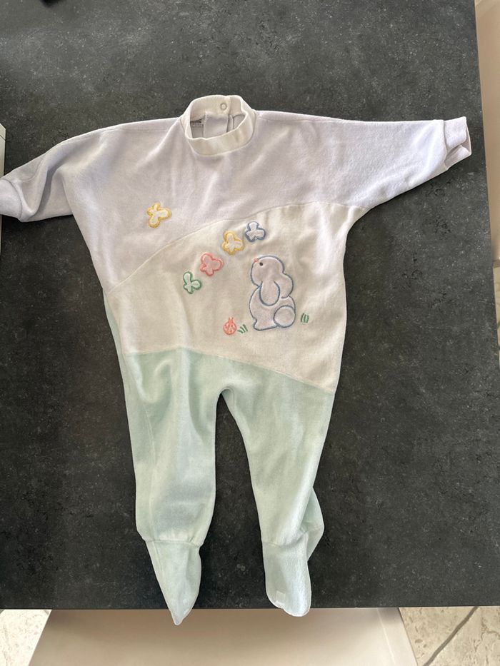 Lot 8 pyjamas 6 mois - photo numéro 9