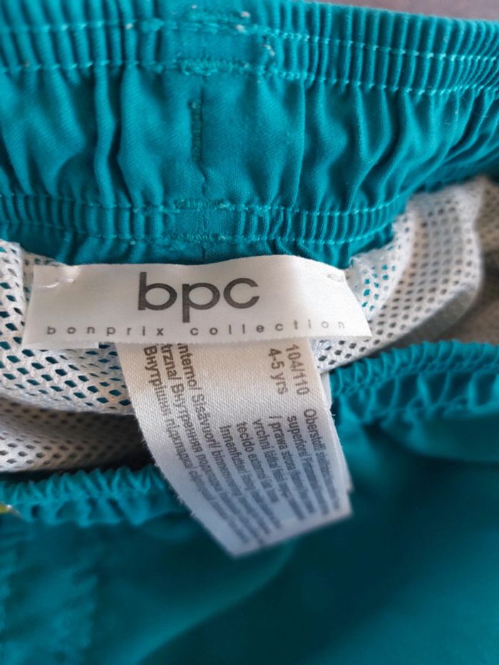 Short de bain turquoise 4/5 ans - photo numéro 3