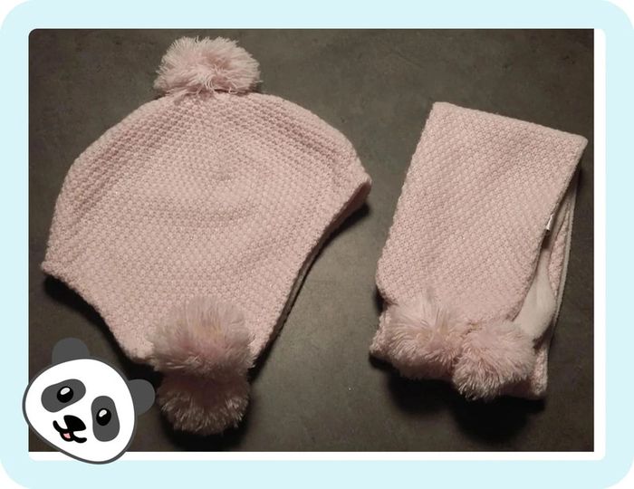 ensemble Bonnet + écharpe chauds grain de blé taille 52 en excellent état