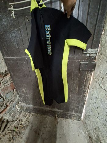 Combi de plongée