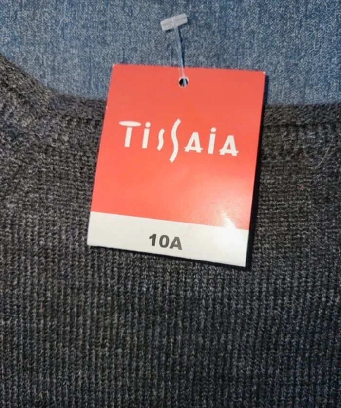 Robe neuve 10ans - photo numéro 4