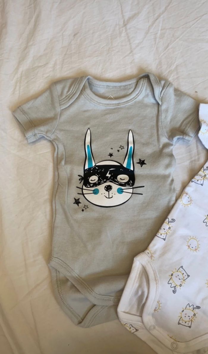 2 body TEX - photo numéro 2