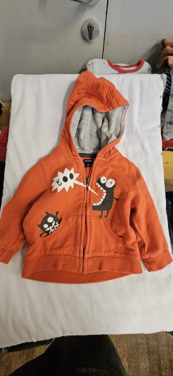 Veste à capuche